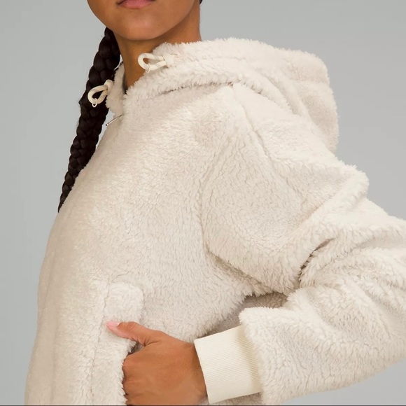 NWT LULULEMON Textured Fleece 1/2 Zip (6) - Picture 4 of 6